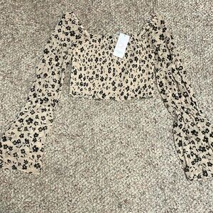 New Sage the label crop top